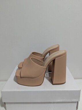 ✨ X2B Nude Platform Mule Heels | Size 7 | Like New ✨
